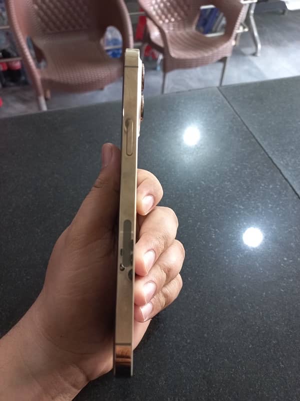 Iphone 12 pro max PTA approved 5