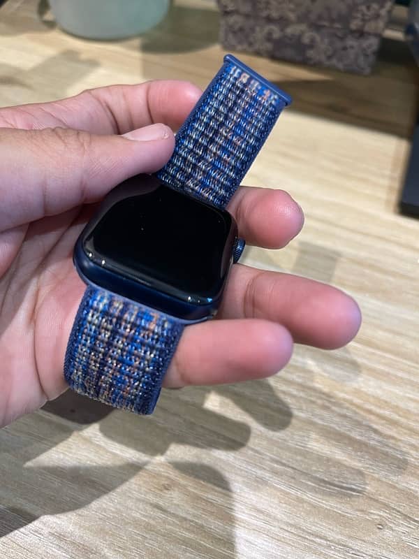 Apple Watch Series 6 - 44mm 2