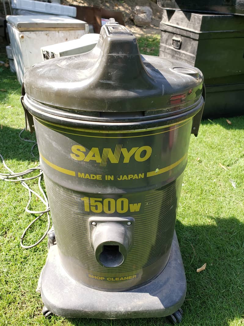 Sanyo 1500W Vacuum Cleaner withOut pipe   Powerful Suction 0