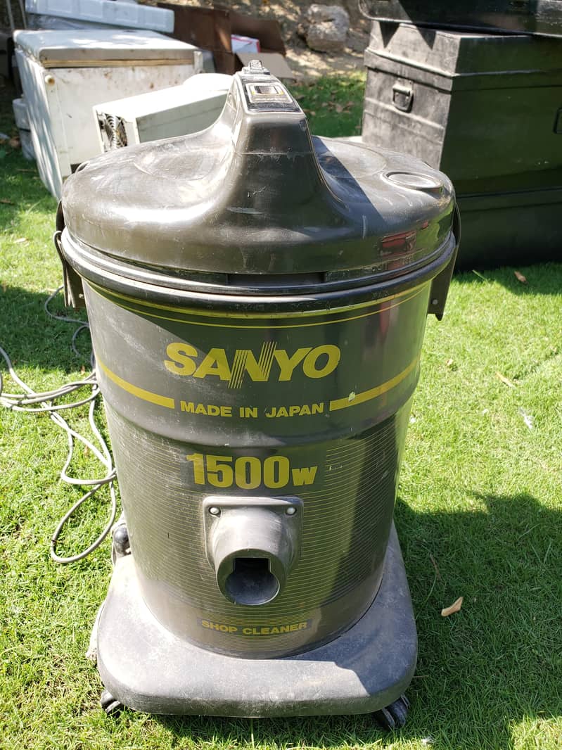 Sanyo 1500W Vacuum Cleaner withOut pipe   Powerful Suction 1