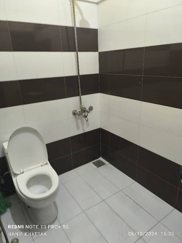 Affordable Upper Portion For rent In G-10 12