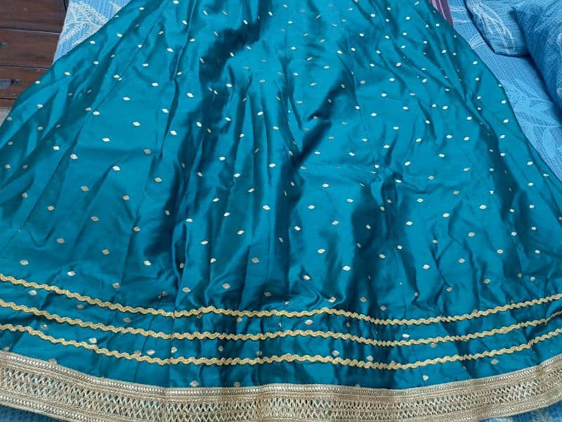 Ready to wear lehnga with top and duppatta 3