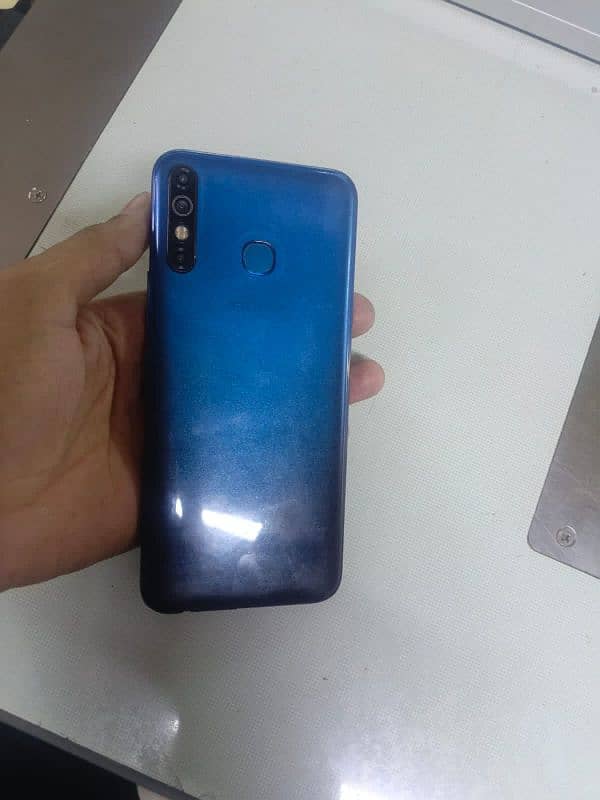 Infinix hot8 lite 2