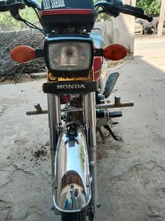 URGENT SALE HONDA 125 SELF START