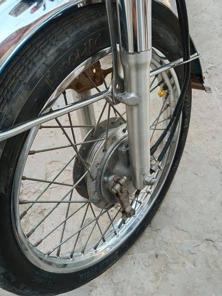 URGENT SALE HONDA 125 SELF START 2