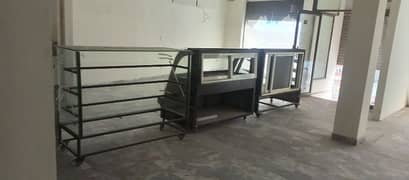 3 racks FOOD AND BAKERY RACKS FOR SALE CONTACT NO: 03351722225