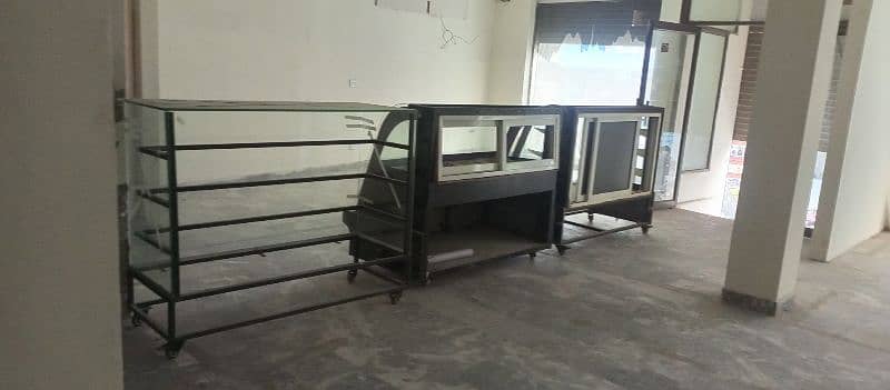 3 racks FOOD AND BAKERY RACKS FOR SALE CONTACT NO: 03351722225 0