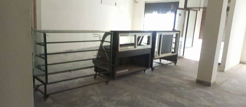 3 racks FOOD AND BAKERY RACKS FOR SALE CONTACT NO: 03351722225 2