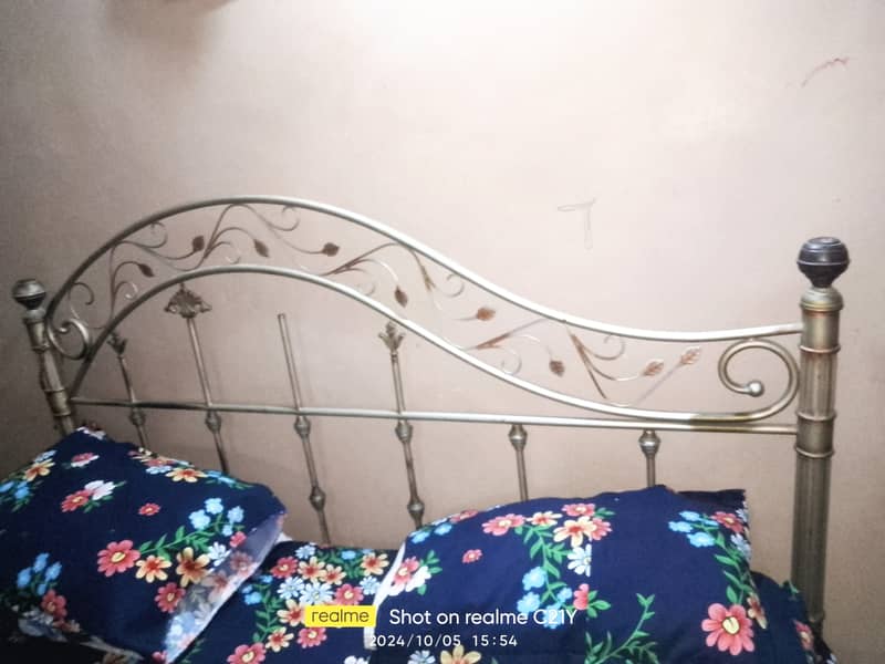 Iron Bed 2