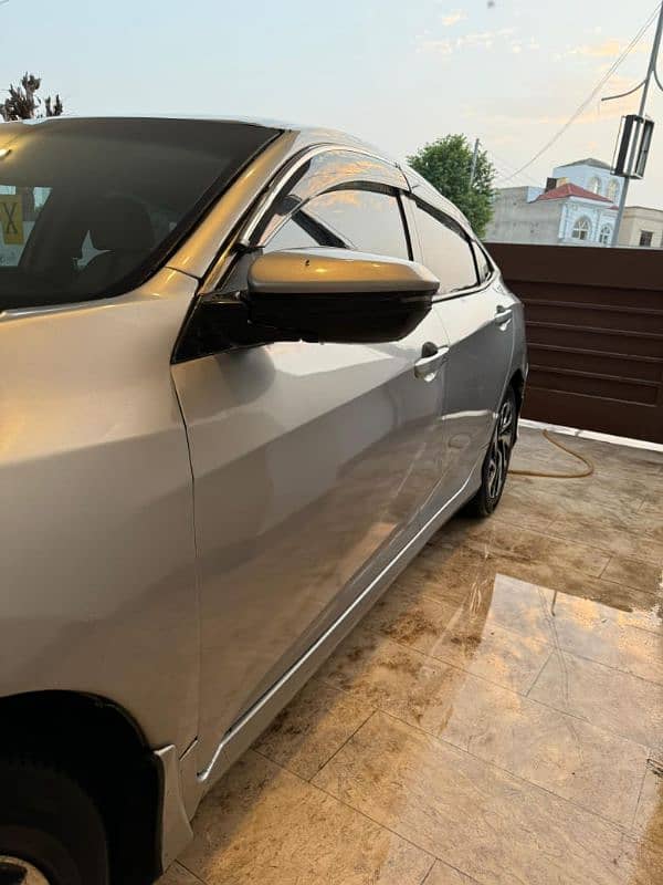 Honda Civic Oriel 1.8UG 2017 0