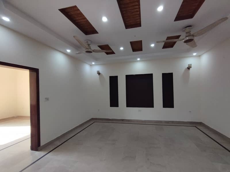 10 MARLA BRAND NEW HOUSE FOR SALE IN VERY REASONABLE PRICE ( CHAMBIL BLOCK BAHRIA TOWN LAHORE ) 7