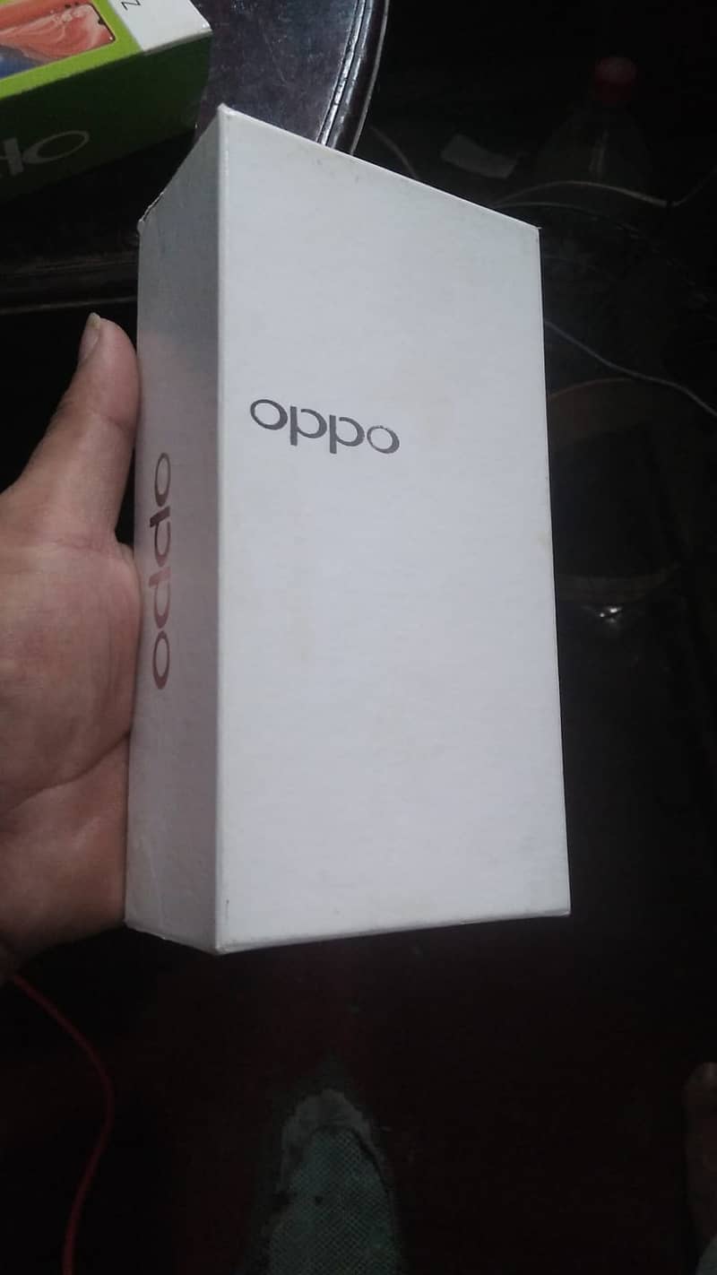 Oppo RENO Z 8/256 WITH BOX CHARGER PTA APPROVED 1