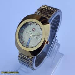 Men;s Casual  Wrist Watch.      [ colour ] Gold