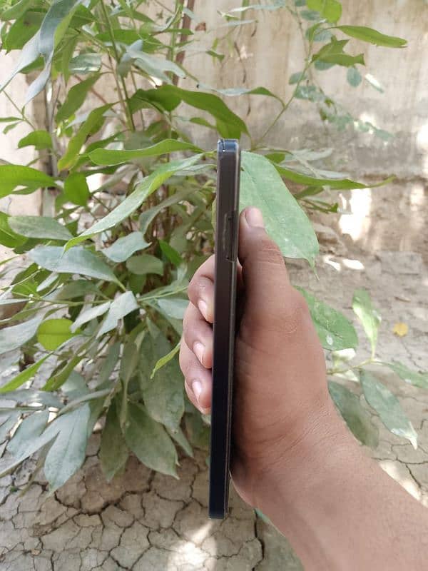 Tecno Camon 20 Pro 4