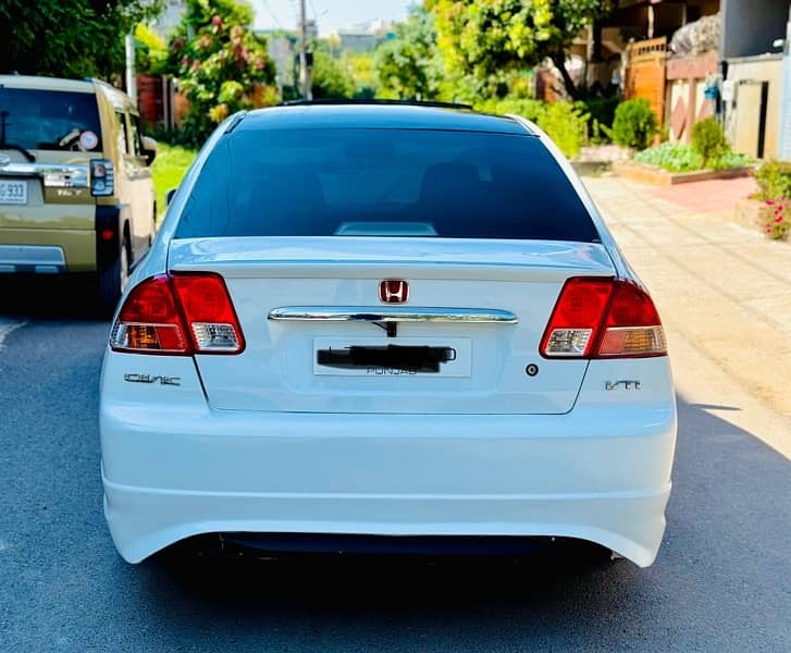 Honda Civic Oriel 2005 1