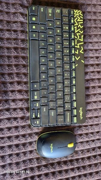 Logitech Combo Keyboard Mouse 1