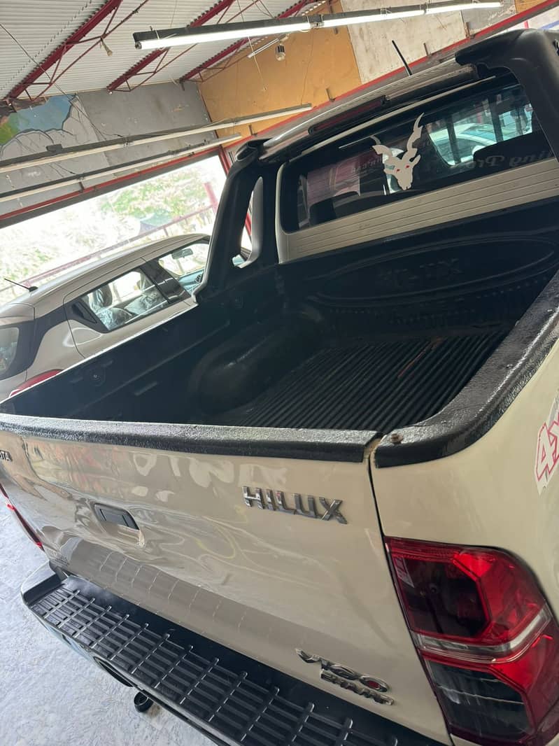 Toyota Hilux 2012 7