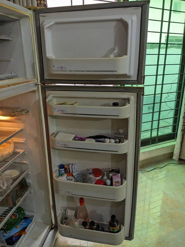 Dawlance Refrigerator 2