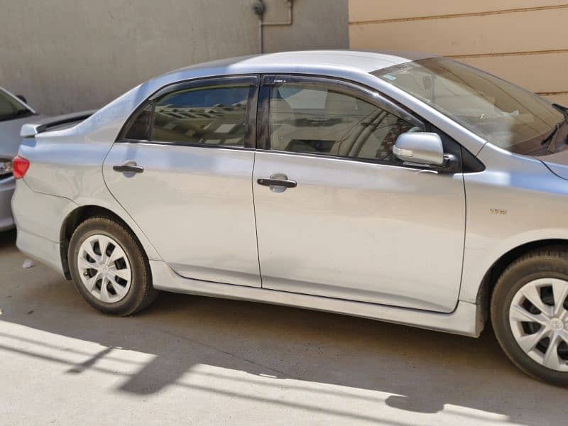 Toyota Corolla GLI 2010 3