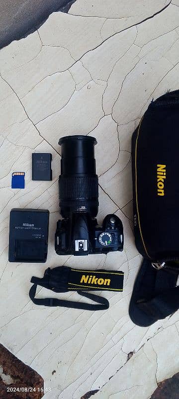 DSLR D3100 Nikon Camra.   VideoGarfy HD 7