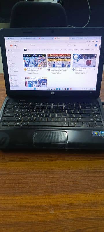 Hp 1000 Laptop 1