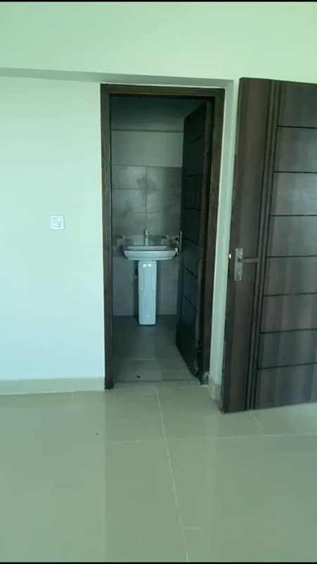 AMAZING FLAT IN SANOOBER TWIN TOWER 3 BED DD 1