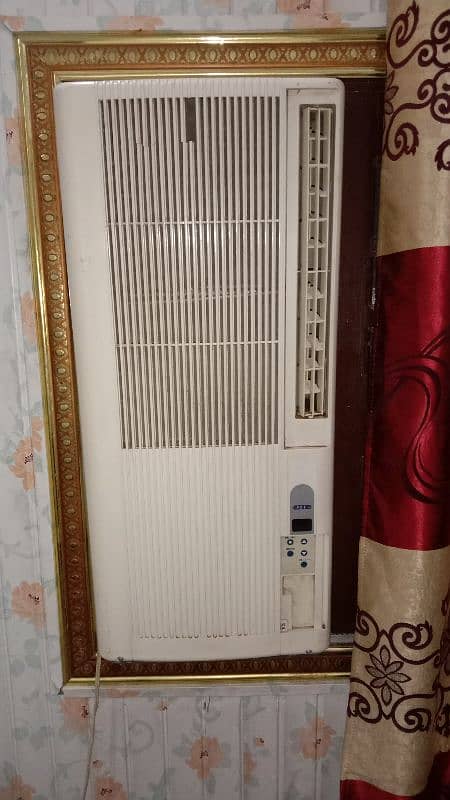 portable Window Ac with converter 0