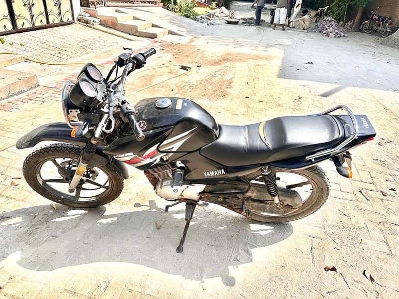 Yamaha Ybr G Black Reasonable Price 6