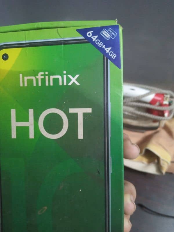 Infinix hot 10 4GB 64GB with Box 19