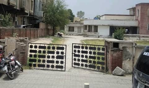 Commercial Plot For sale In Rs. 1500000000 1