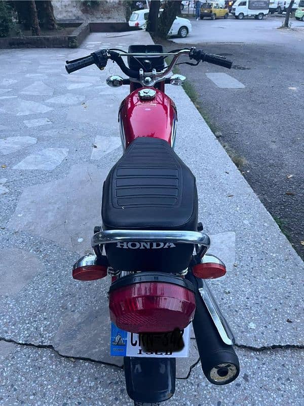 Honda 125 6