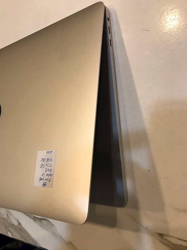 Apple Macbook pro 2016.15 inch for sale 8