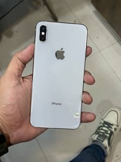 iPhone XS Max 64gb dual sim pta approved 10/10 condition health 87%