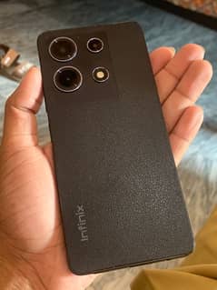 Infinix Note 30