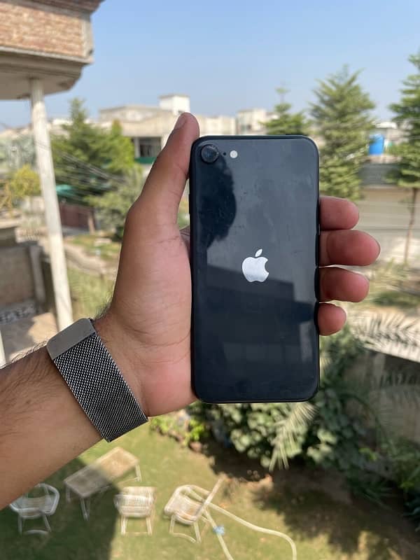 SE 2020 dual sim pta approved ios 18.1 1