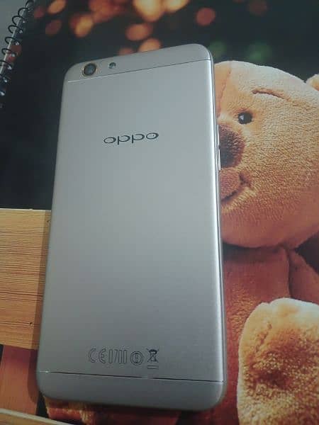 OPPO F1s 4Gb/ 64Gb 3