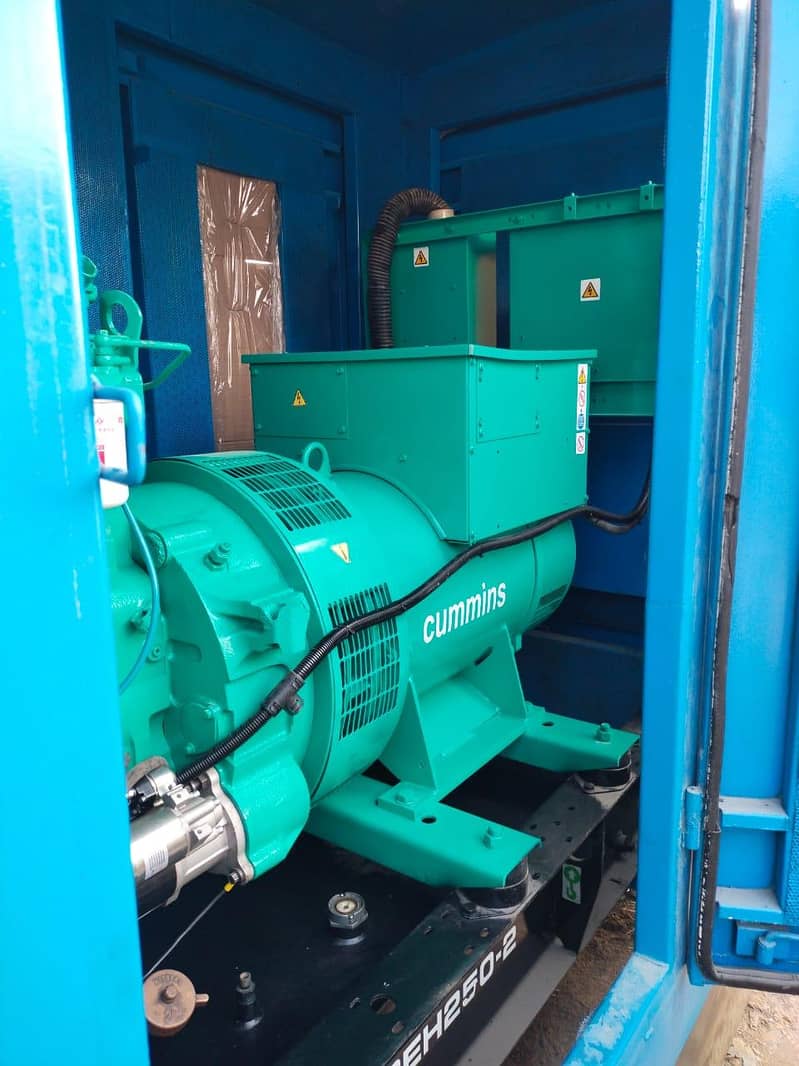 Cummins Diesel Generator 250 KVA For Sale 2