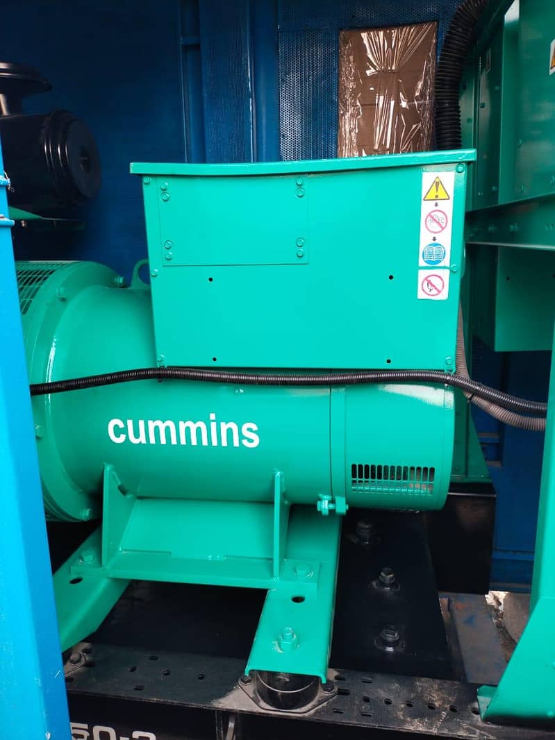 Cummins Diesel Generator 250 KVA For Sale 3