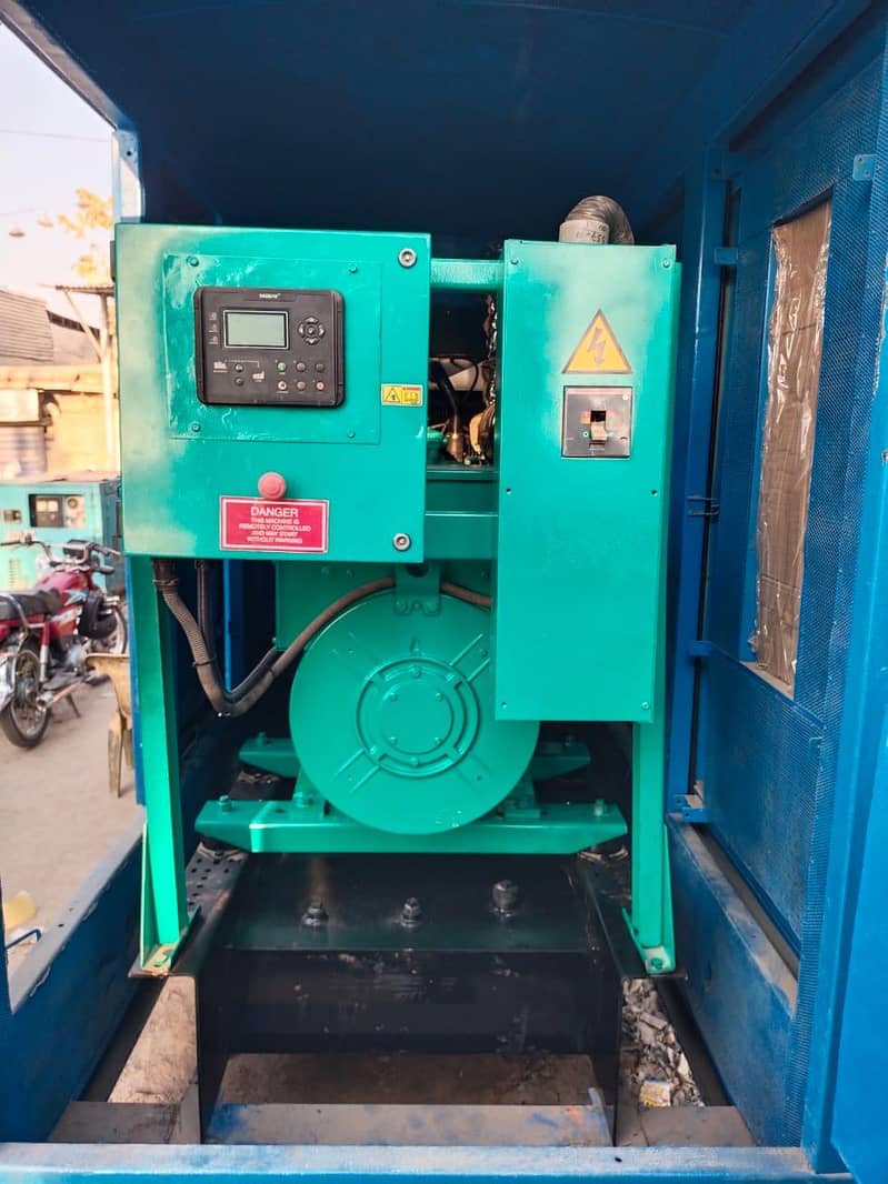 Cummins Diesel Generator 250 KVA For Sale 5