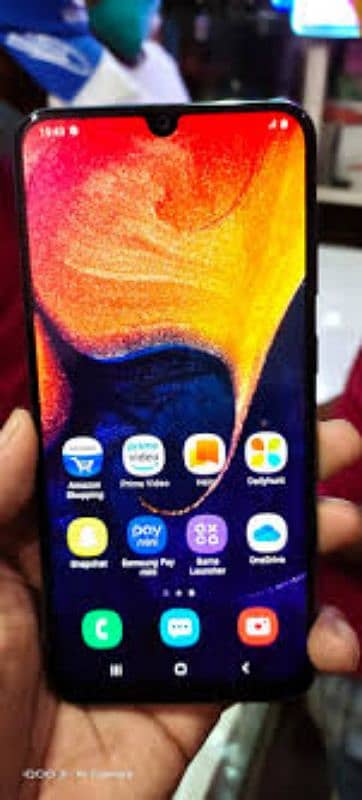 samsung A50  condition 9/10  economy price 3