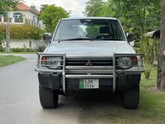 Mitsubishi Pajero 1995