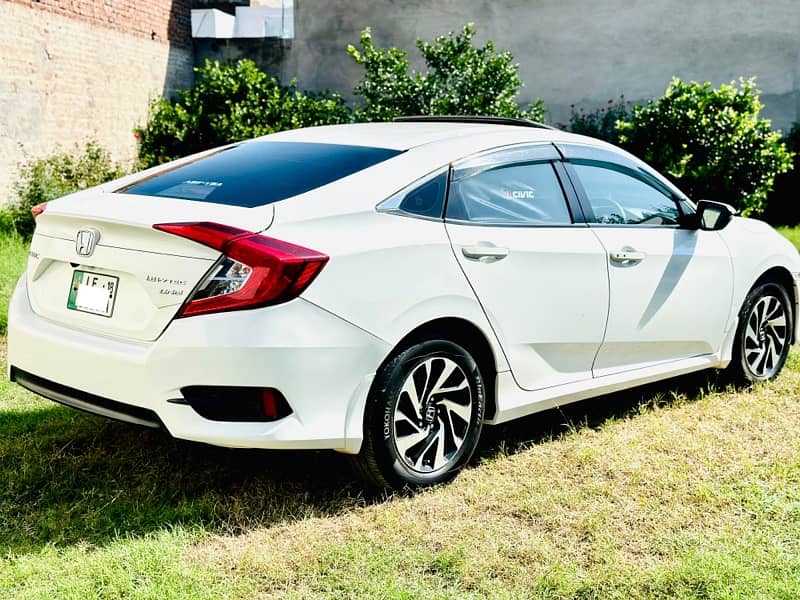 Honda Civic VTi Oriel Prosmatec 2018 4