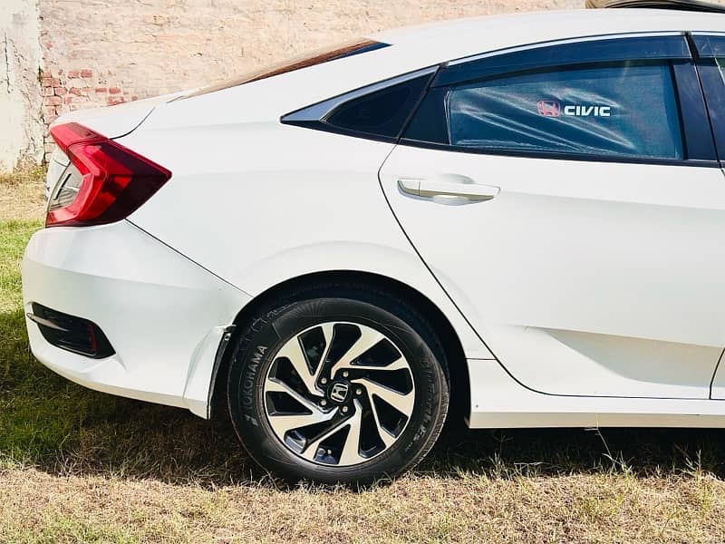 Honda Civic VTi Oriel Prosmatec 2018 8