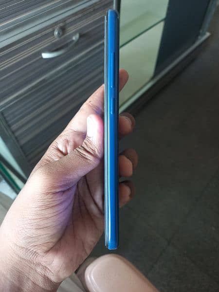 redmi 8 /4,64 3