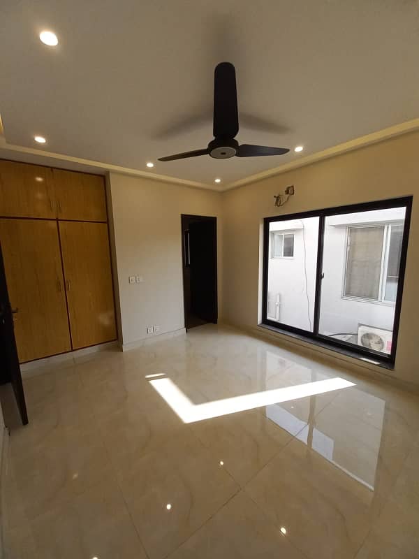 5 MARLA BRAND NEW HOUSE FOR SALE IN ITTEHAD TOWN RAIWIND ROAD LAHORE. 20