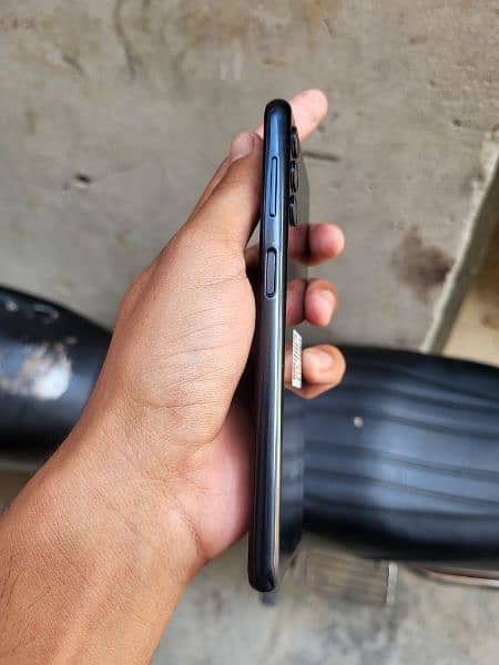 samsung galaxy A04s 4