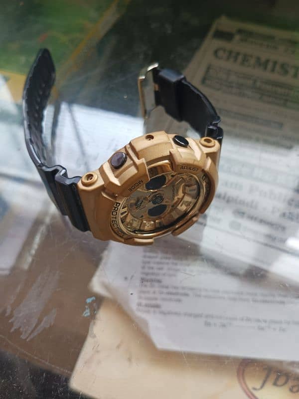 Casio G-Shock GA-200GD-9B2 2