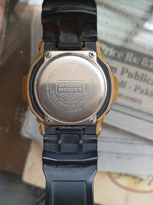 Casio G-Shock GA-200GD-9B2 3