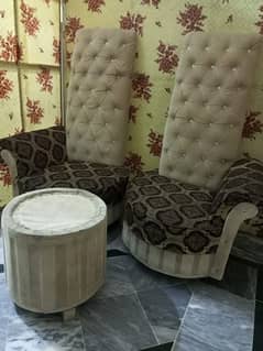 coffe chairs with table 0