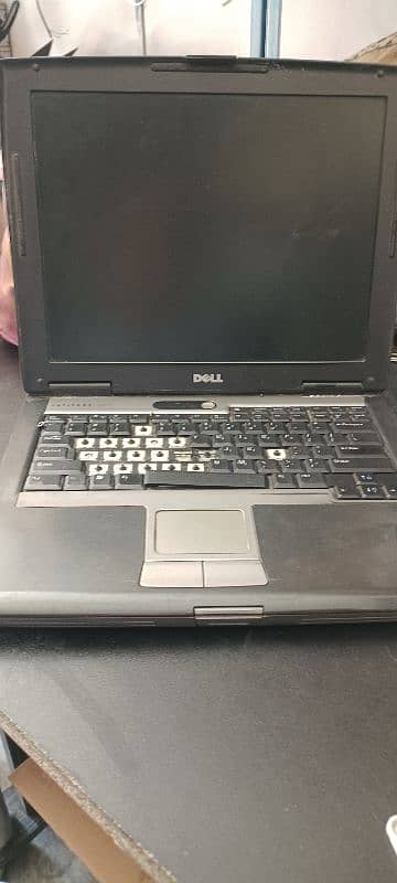 Dell latitude D520 1